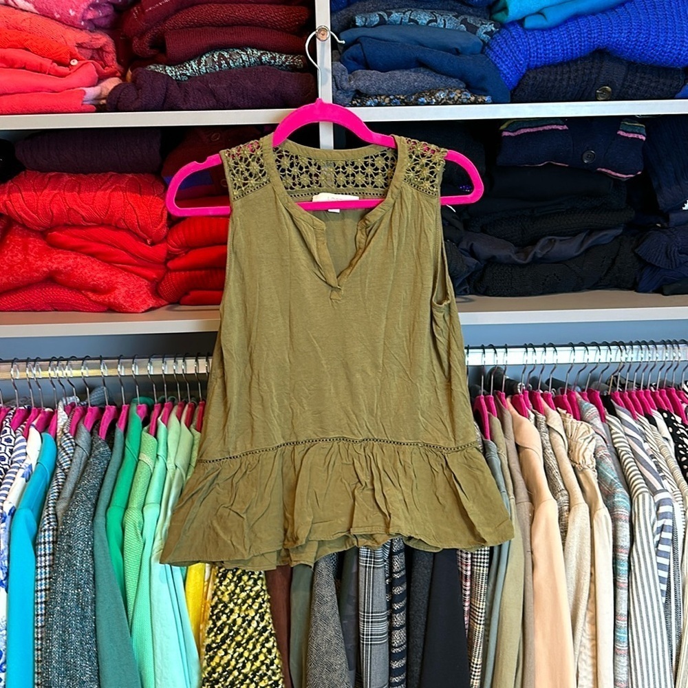 Loft army green sleeveless v neck embroidered top size XS​